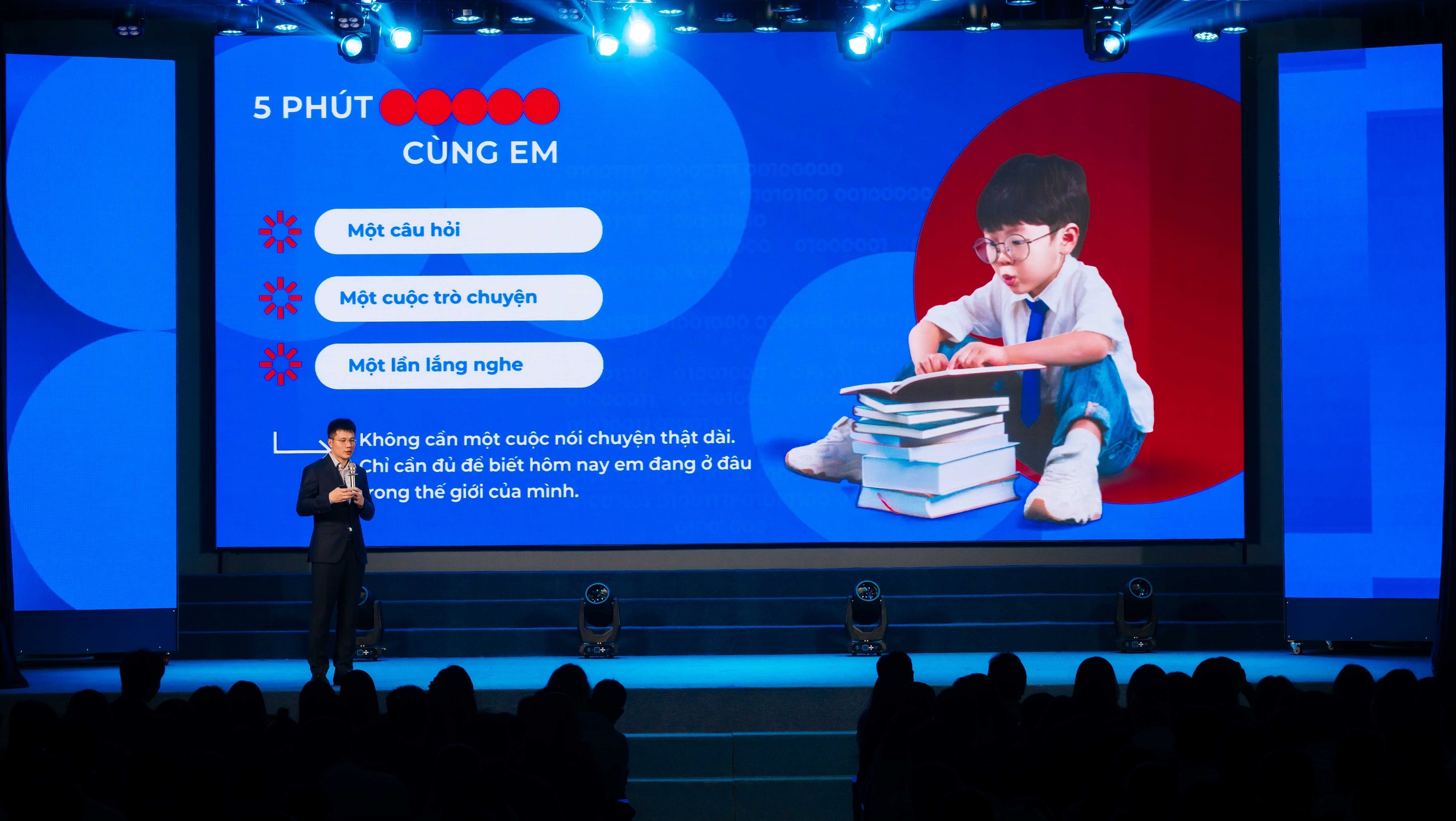 HỆ THỐNG TRƯỜNG UKA VÀ ISCHOOL TÍCH CỰC HƯỞNG ỨNG CHIẾN DỊCH KHÔNG MỘT MÌNH MÙA 2