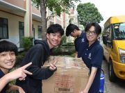 Các UKERs đã và đang cảm nhận ý nghĩa của việc mình làm. Ít nhất là tết này các bạn nhỏ đặc biệt kia sẽ có 1 cái Tết ấm no hơn.