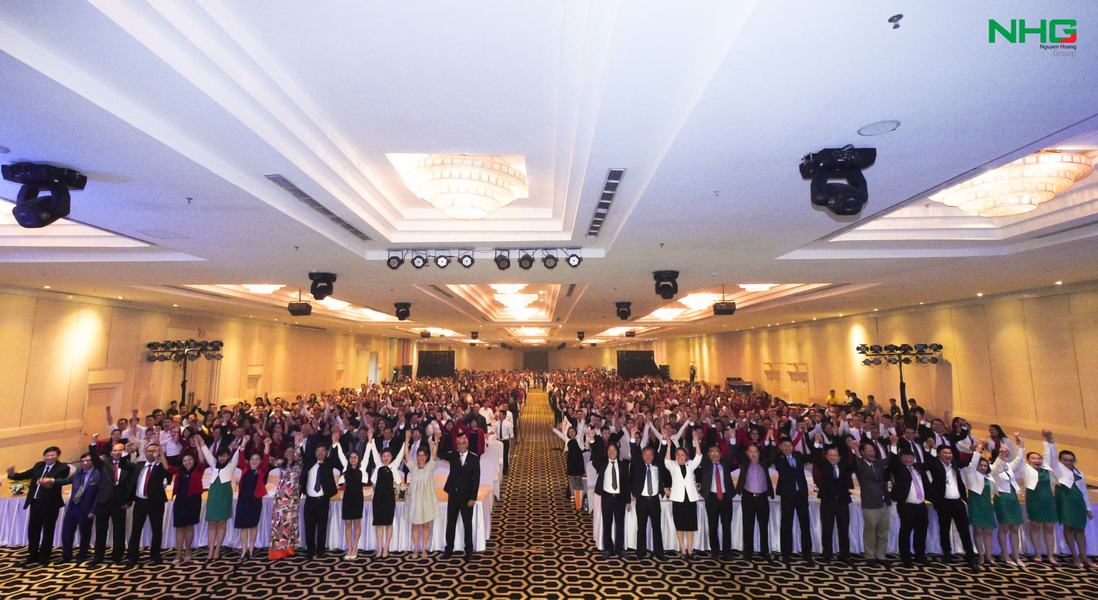 More than NHG 2,000 staffs expressed their determination to achieve the objectives of financial year XII.