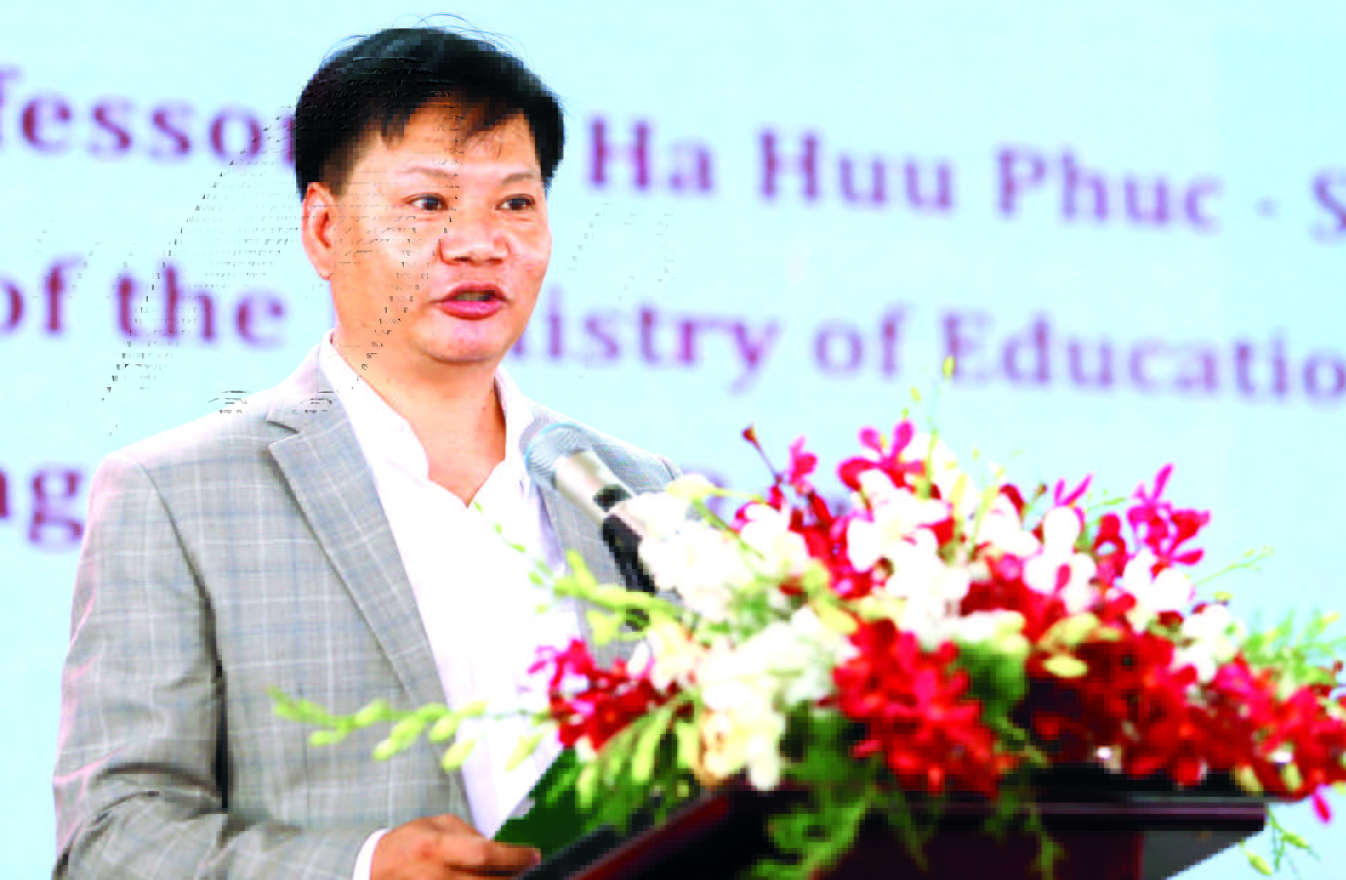 Representative of NHG Board of Directors, Mr. Tran Dai Hai - NHG Vice Chairman speaking at the ceremony