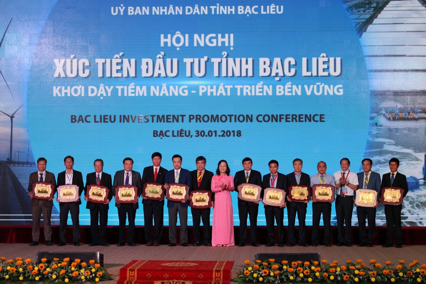 Enterprises to receive investment certificates at Bac Lieu Investment Promotion Conference