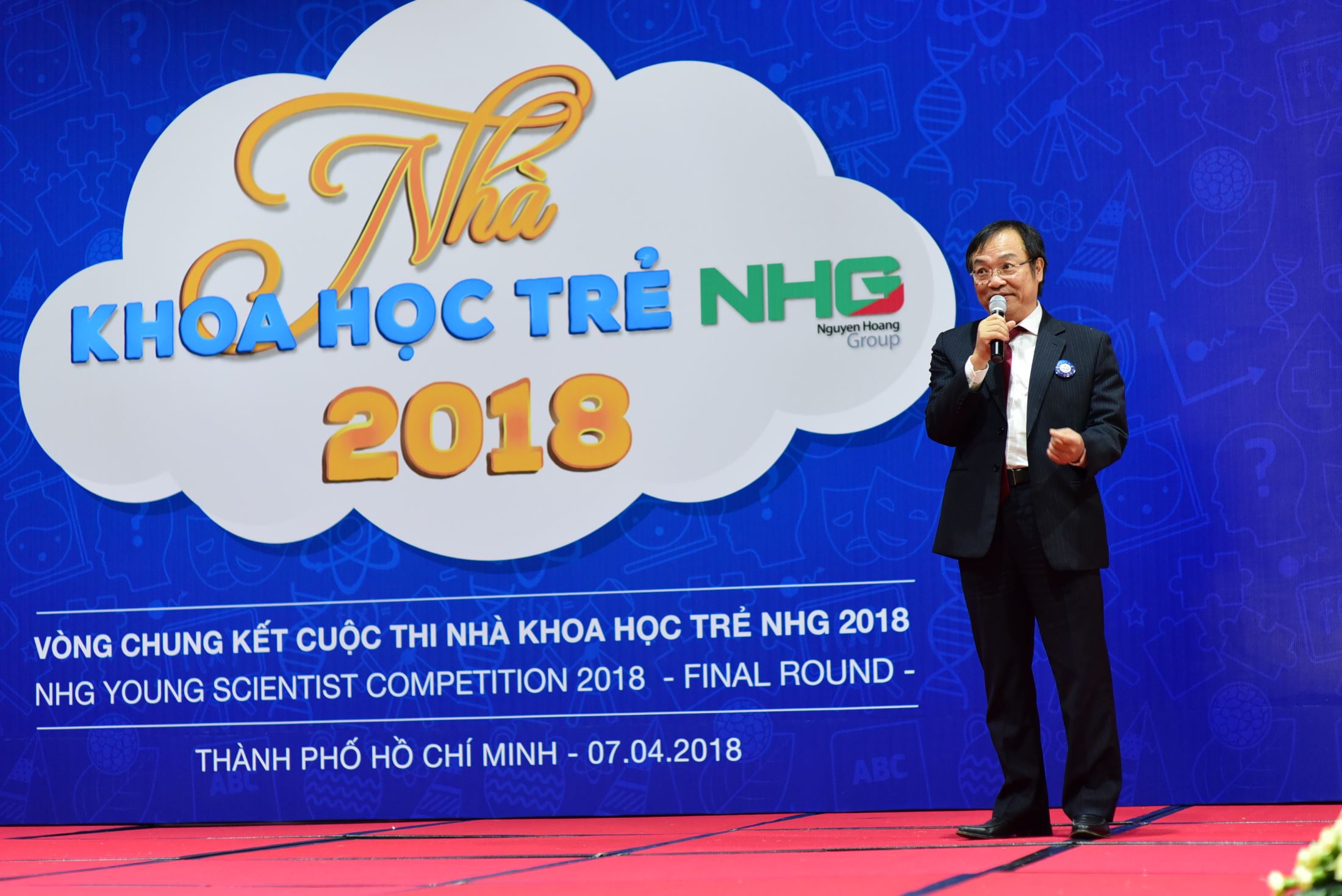 Dr. Dinh Quang Nuong, Deputy CEO of NHG highly appreciated this season’s projects for expressing the practicality, community-based quality and great creativity of NHG students