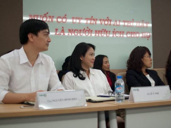 Buổi hội thảo "Tư duy chiến lược cho lãnh đạo & quản lý – Tiếp cận ý tưởng & mô hình kinh doanh mới" do GS. Augustine Hà Tôn Vinh chủ trì