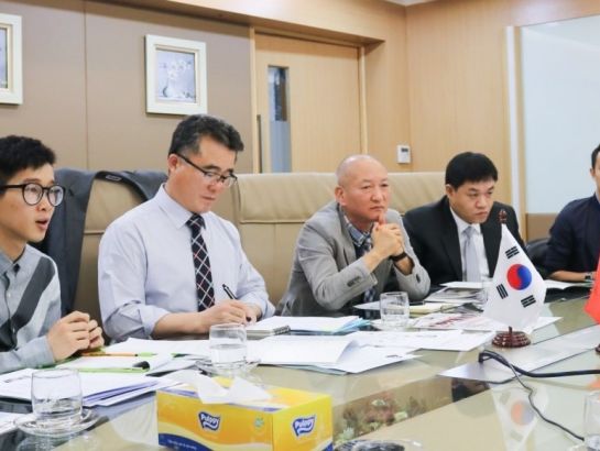 On December 19th, 2016, NHG International relations team met with Korean University Konkuk, headed by Mr. Chan Hee Park, Vice President of Foreign Affair. The discussion centered on building a complete strategic cooperation between Konkuk and NHG