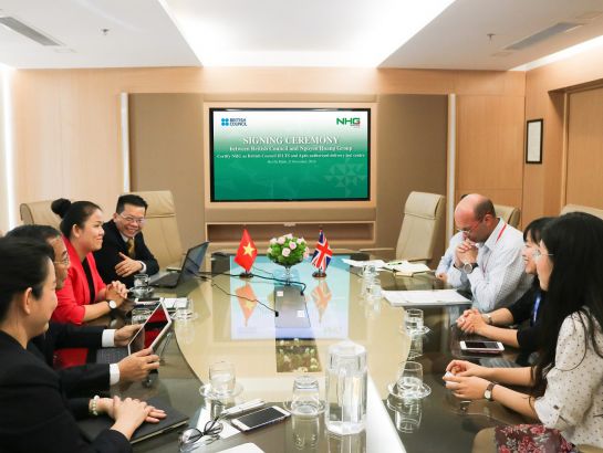 On November 21, NHG and the British Council signed a formal authorization in organizing the IELTS exam, which begins the process for NHG’s evaluation and improvement of English teaching quality particularly in Vietnam