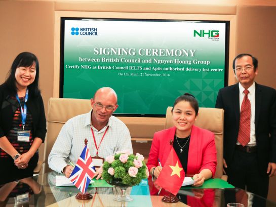 On November 21, NHG and the British Council signed a formal authorization in organizing the IELTS exam, which begins the process for NHG’s evaluation and improvement of English teaching quality particularly in Vietnam