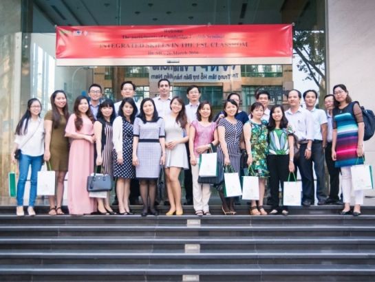 NHG teaching staff participated seminar “Integrated Skills in the ESL Classroom” trained by Mr. Allen Davenport from Cambridge University Press on March 26th, 2016 