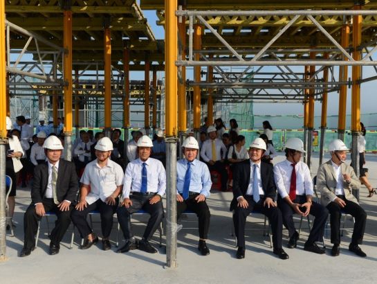 Prof. Phung Xuan Nha, NHG leaders and representatives of main constructor at the ceremony