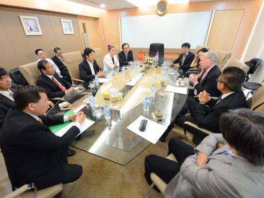 NHG board of leaders discussed with Mr. Stefan Sjoestroem and senior leaders of Microsoft at the group office.
