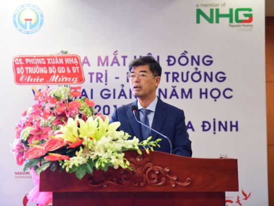 PGS.TS Thái Bá Cần, Chủ tịch HĐQT Trường Đại học Gia Định phát biểu tại buổi lễ.