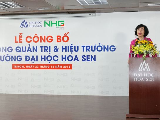 PGS.TS. Mai Hồng Quỳ - tân Hiệu trưởng Trường Đại học Hoa Sen phát biểu nhậm chức tại buổi lễ.