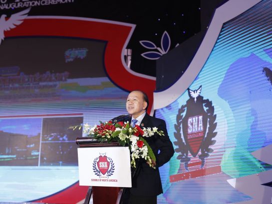 Dr. Ha Huu Phuc - Director of the Ministry of Education and Training's Representative Office in Ho Chi Minh City made speech at the ceremony