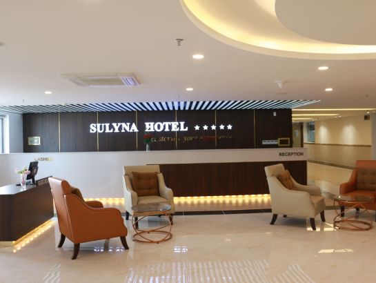 Travel Agent to simulate a real tourism operator office.