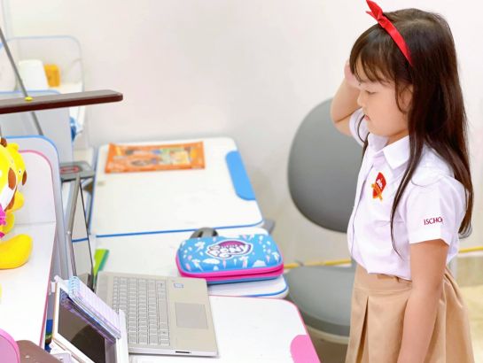 iSchool students are  very pleased with the online new school year opening ceremony