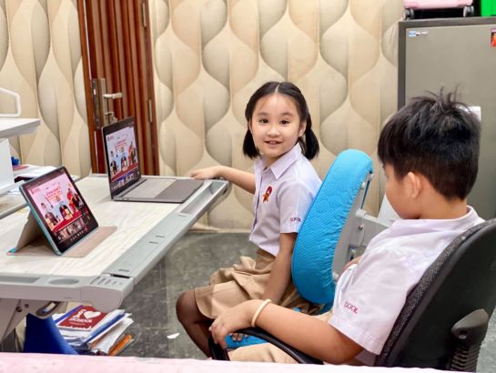 iSchool students are  very pleased with the online new school year opening ceremony