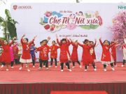 Fundraising show of students in iSchool Ha Tinh
