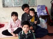 After knowing the news that there was 2 members of a family passed away because of the flood in Quang Tri, iSchool integration international school Quang Tri decided to support this family by giving 100% free of tuition fee for their 3 children.