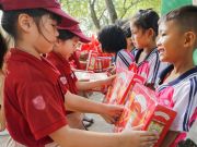 The spring of love 2019 at iSchool: Gifts from the heart