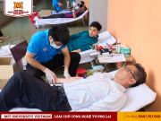 Buổi hiến máu nhân đạo với sự tham gia nhiệt tình từ đội ngũ BGH, CB-GV-NV, sinh viên và người dân địa phương. 