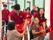 Học sinh iSchool trao quà tri ân cho thương binh, bệnh binh, thân nhân liệt sĩ